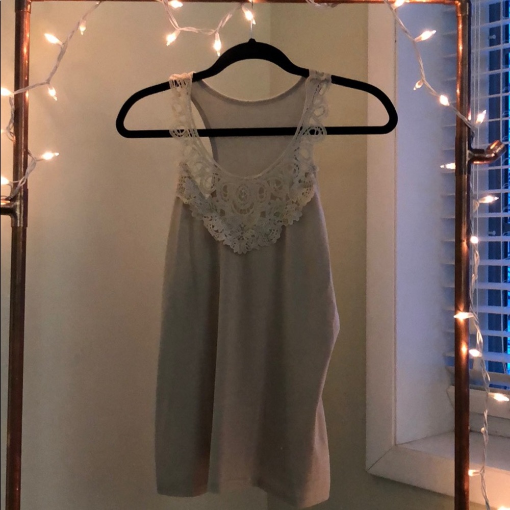 Tank top with lace